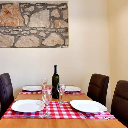 Barbalic Pensión 3*